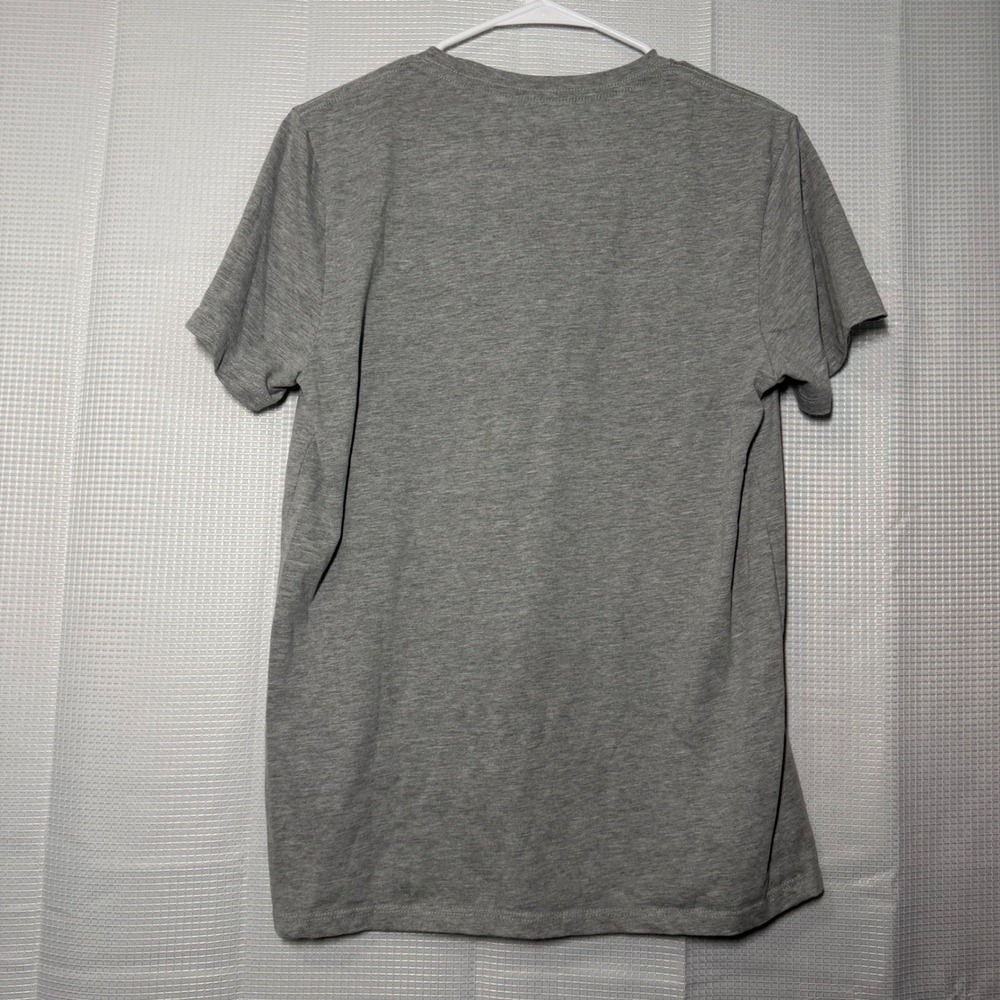 MTV Graphic Tee Medium Gray American Flag Logo Shirt - Picture 2 of 4